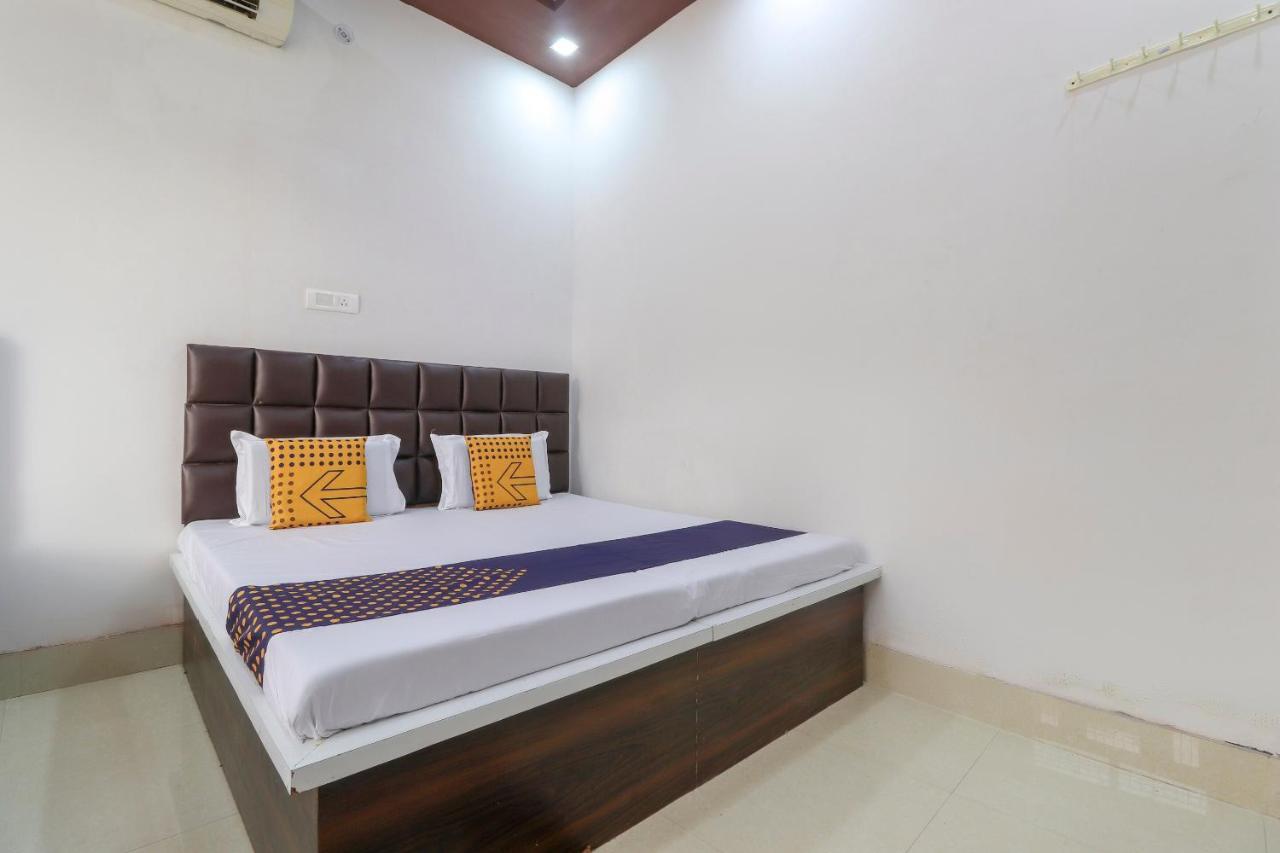 Spot On 75178 Hotel Arman Roorkee Exterior foto